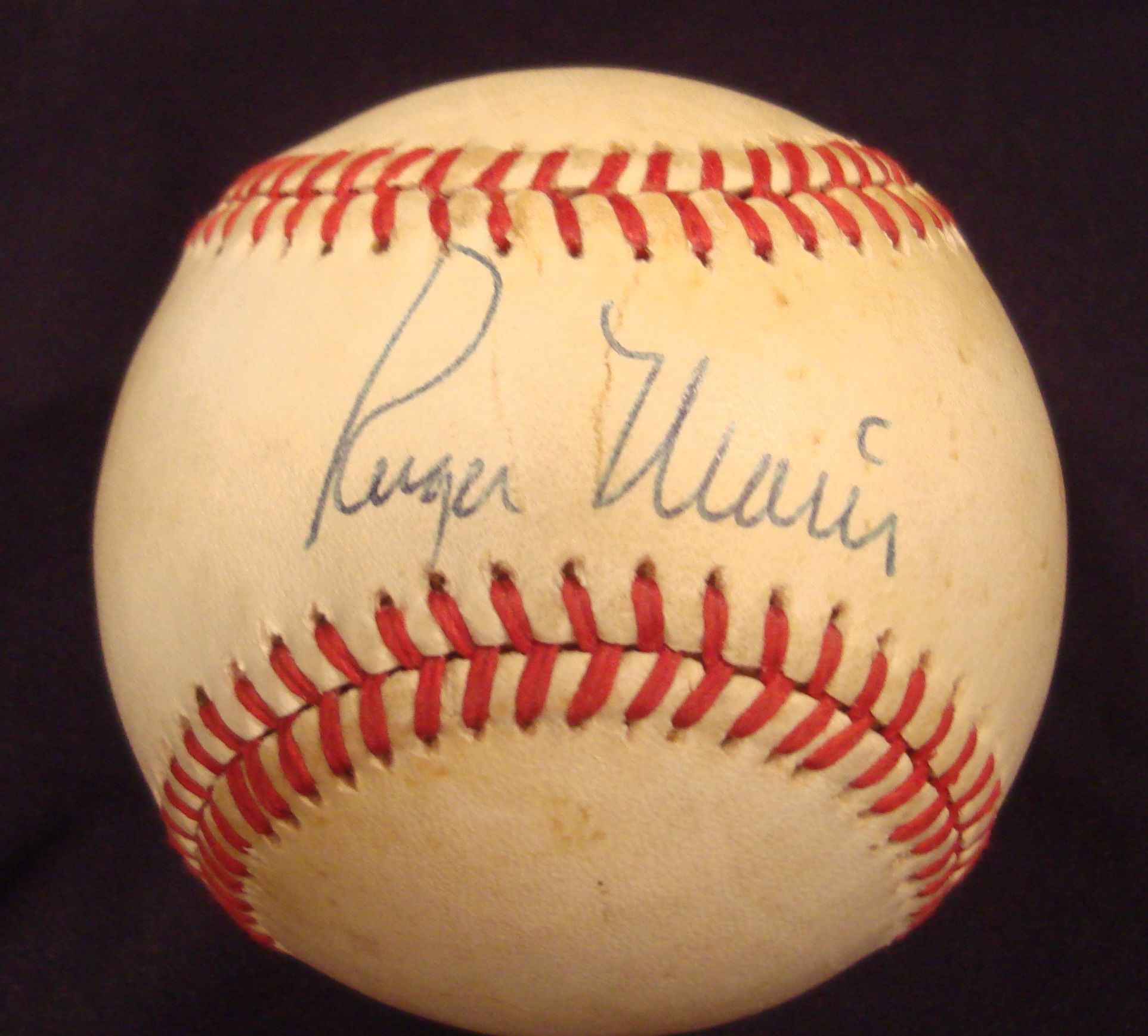 roger maris autographed baseball