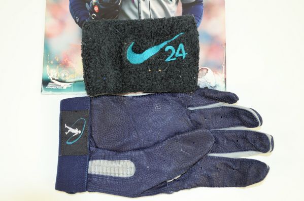 Ken Griffey Jr Professional Model Batting Glove & Wristband w/Medium Use