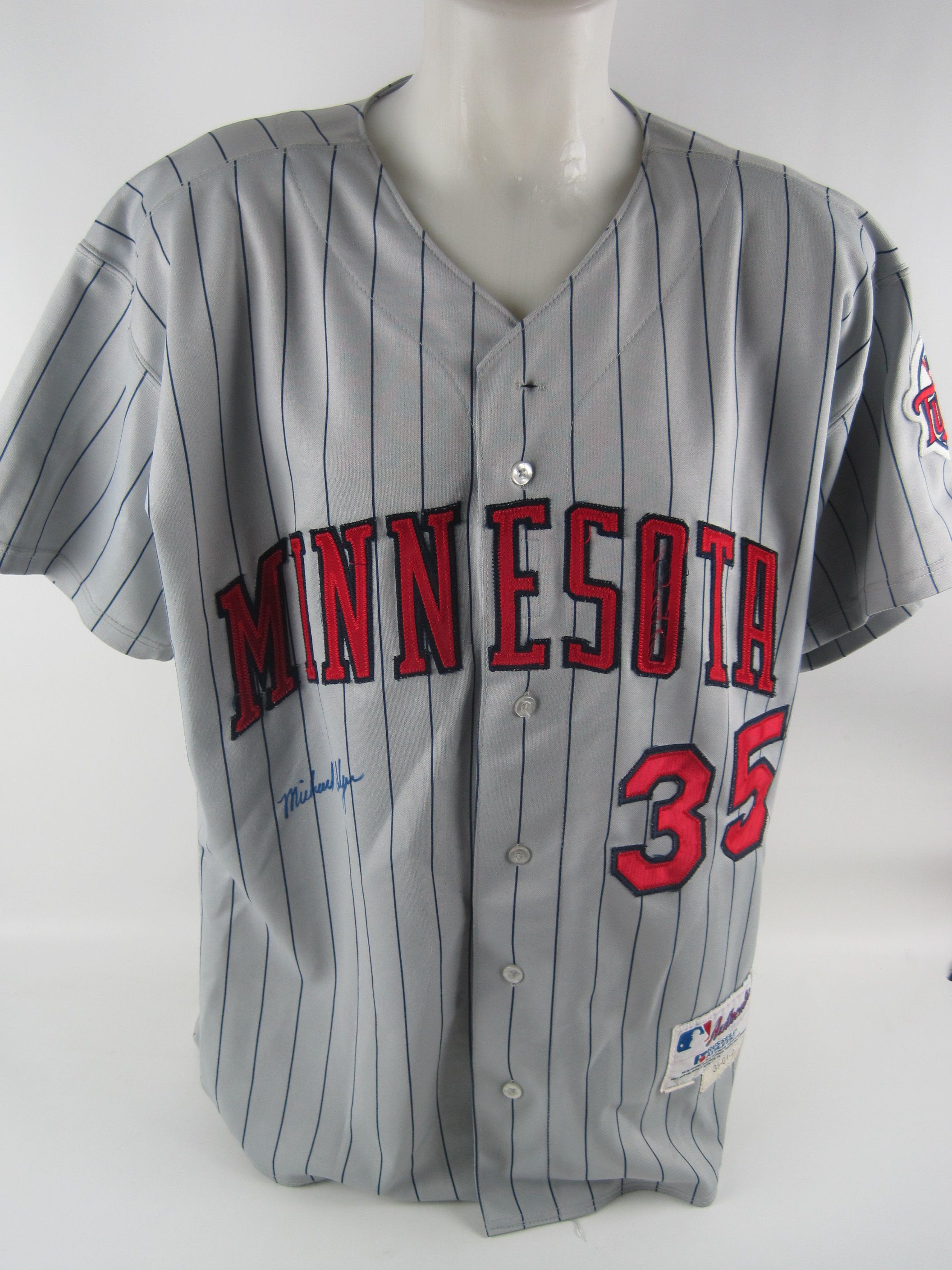 Lot Detail - Harmon Killebrew Signed Mitchell and Ness Minnesota Twins  Jersey