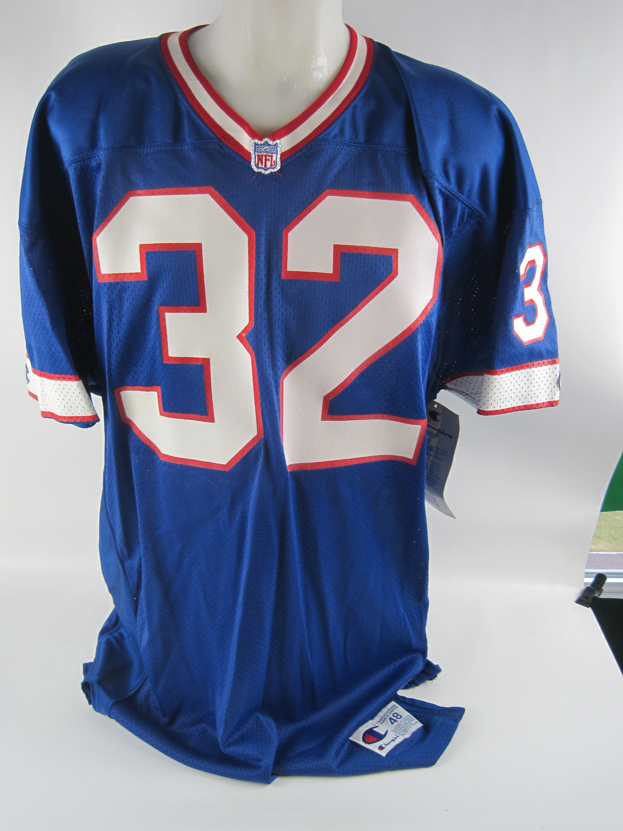 Sold at Auction: Buffalo Bills O.J. Simpson #32 Throwback Jersey