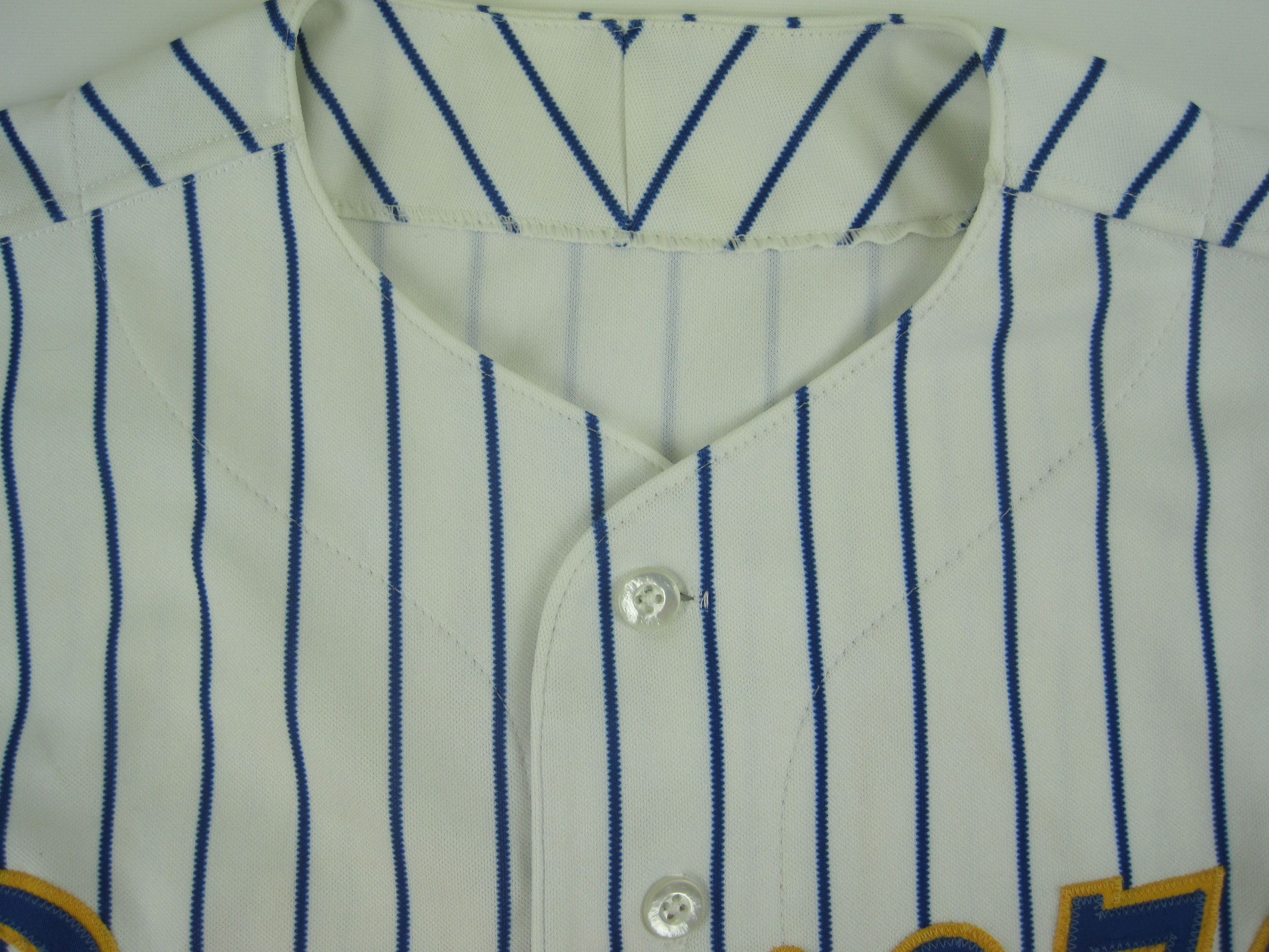 Lot Detail - 1990 Robin Yount Milwaukee Brewers Game-Used Road Jersey