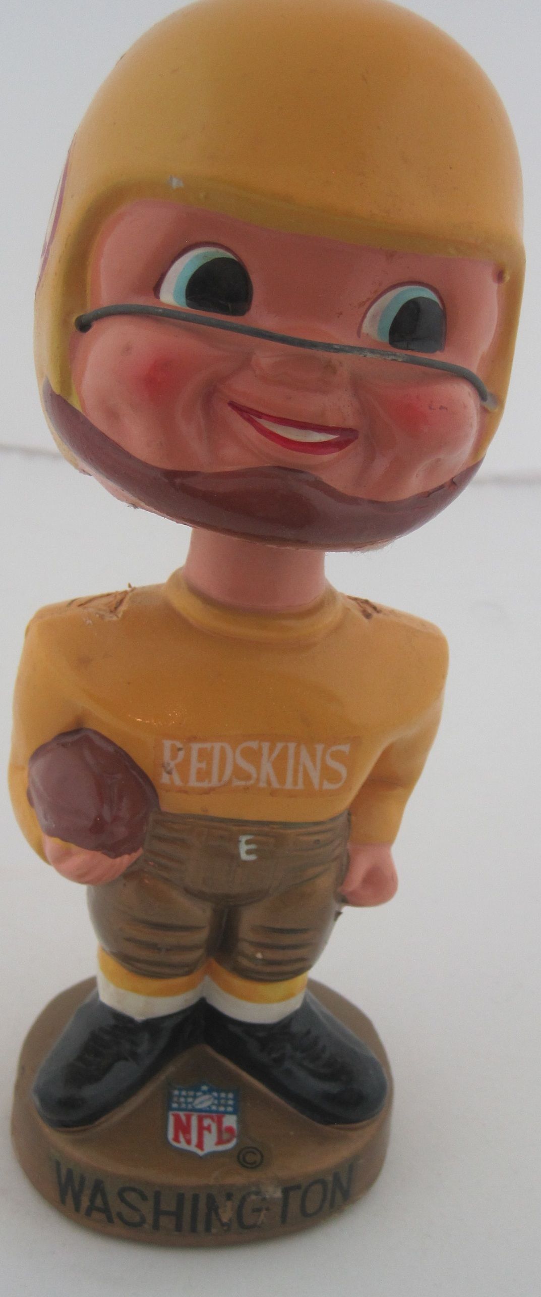 Lot Detail - Washington Redskins Vintage 1960's NFL Bobblehead Nodder