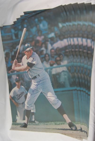 Harmon Killebrew Lot of 8 Autographed & Inscribed Sports Illustrated Posters From Killebrew Collection