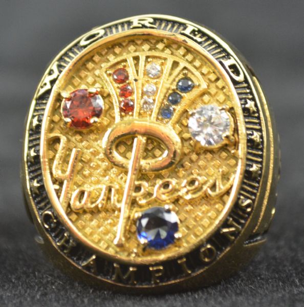 New York Yankees 27 World Series Championship Replica Ring