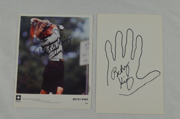 LPGA Betsy King Autographed Sketch Outline of her hand and a 8x10 signed photo