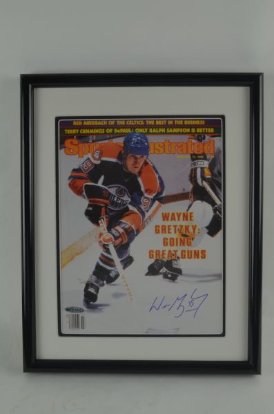 Wayne Gretzky Autographed & Framed SI Cover Upper Deck Authenticated w/Box