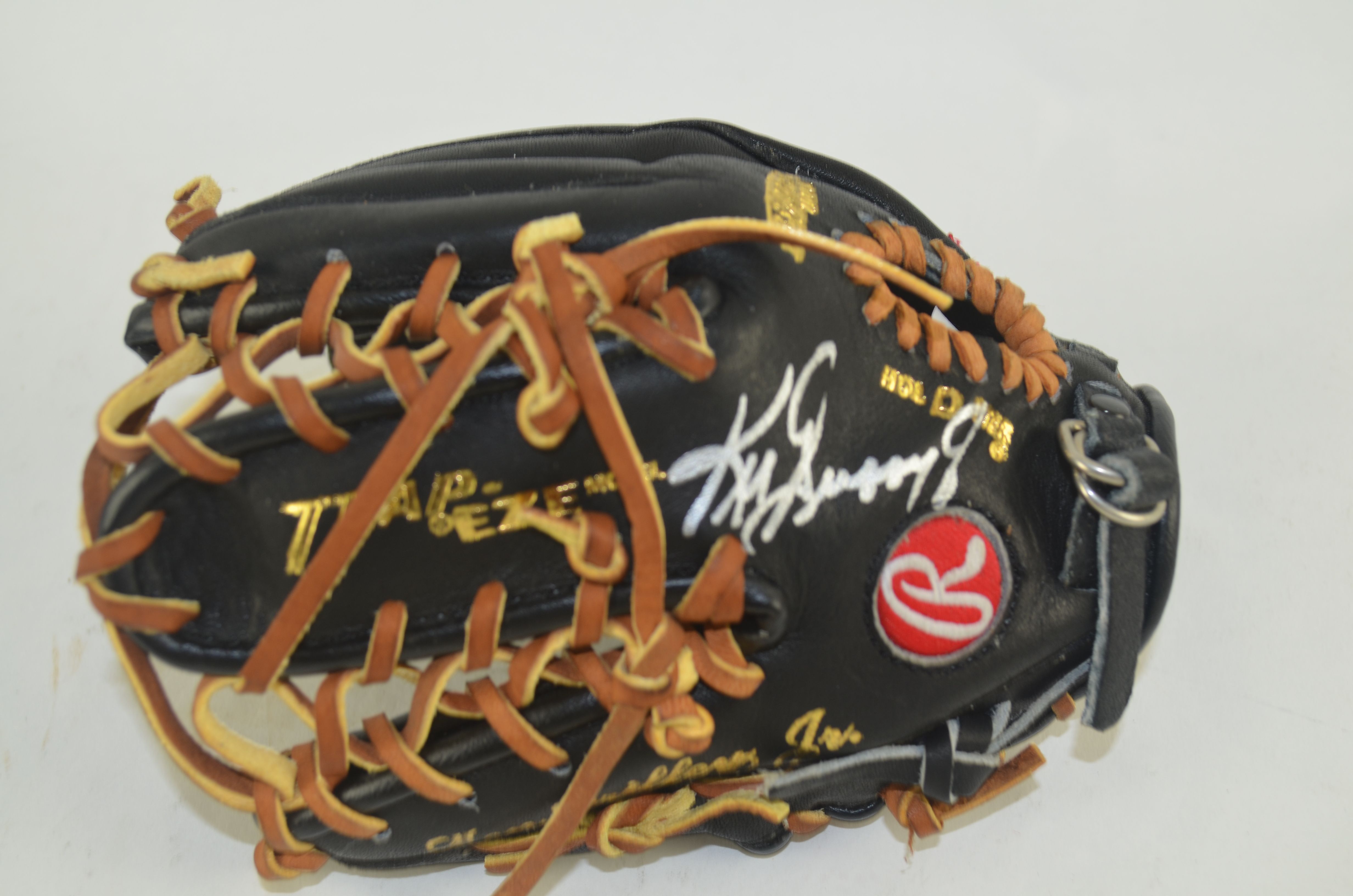 Ken Griffey Jr. Signed Rawlings Baseball Glove (JSA Hologram