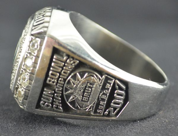 Lot Detail - Oregon Ducks 2007 Sun Bowl Championship Ring