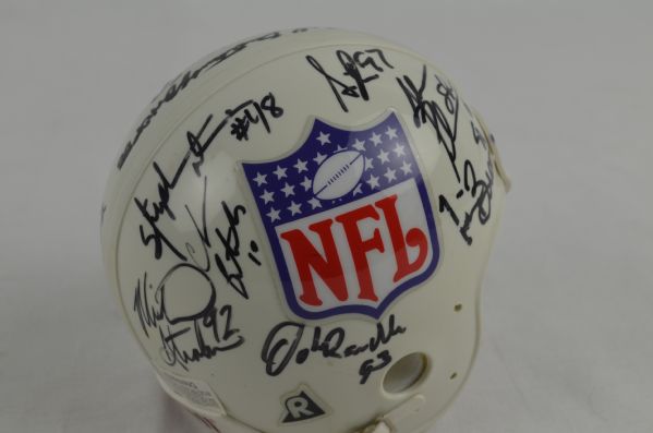 NFL Riddell Mini Helmet w/12 Signatures