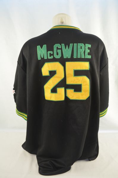 Mitchell & Ness Oakland A's McGwire 25 Baseball Jersey