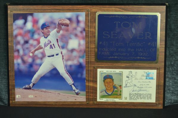 Tom Seaver Autographed Photo w/Plaque