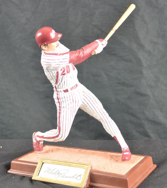 Mike Schmidt Autographed Limited Edition Sports Impressions Figurine