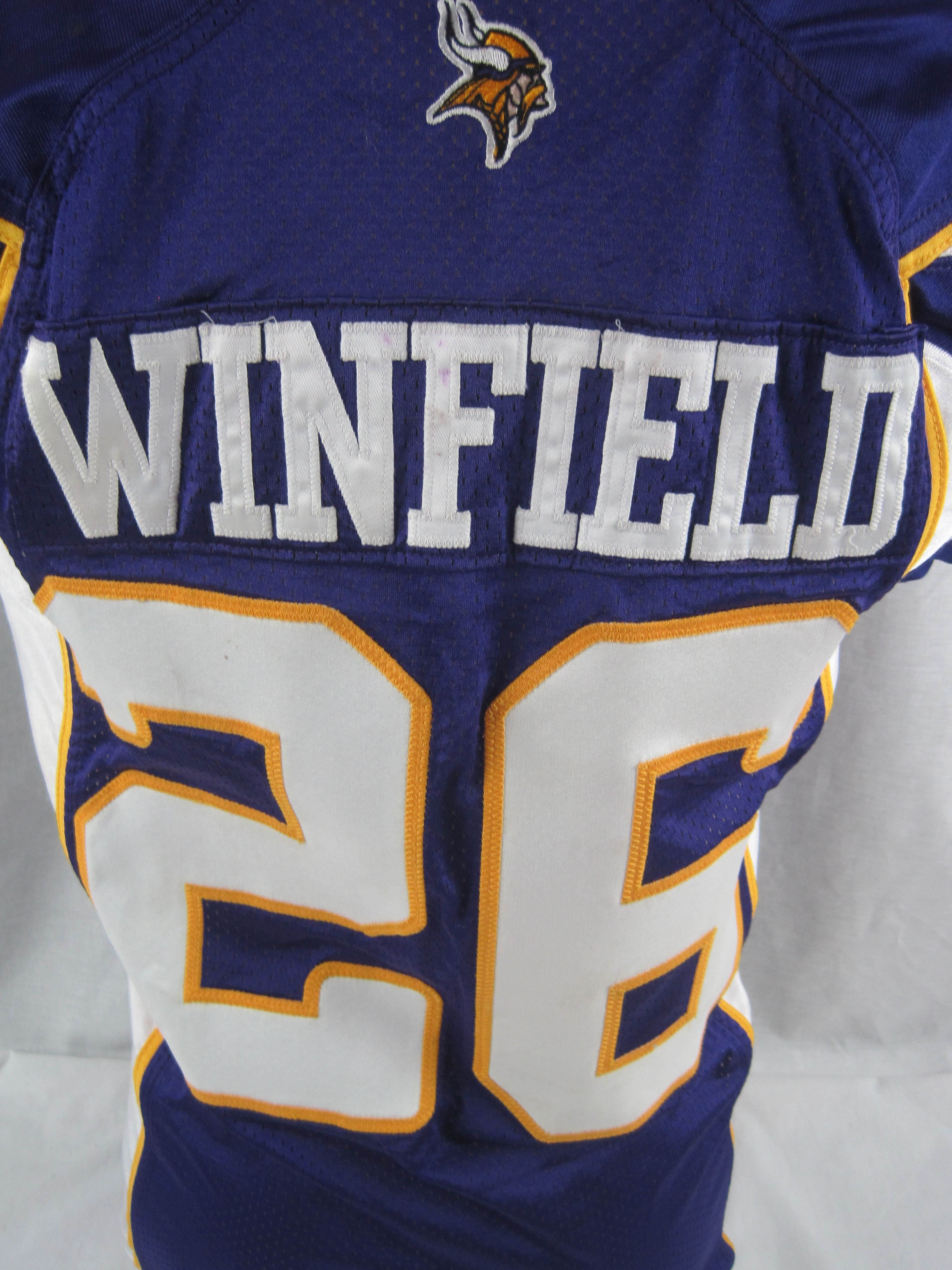 2009 Antoine Winfield Game Issued, Signed Minnesota Vikings