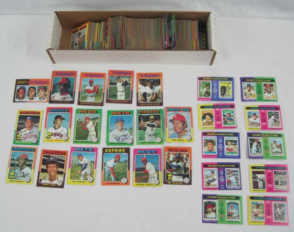 Vintage 1975 Topps Baseball Card Near Set 