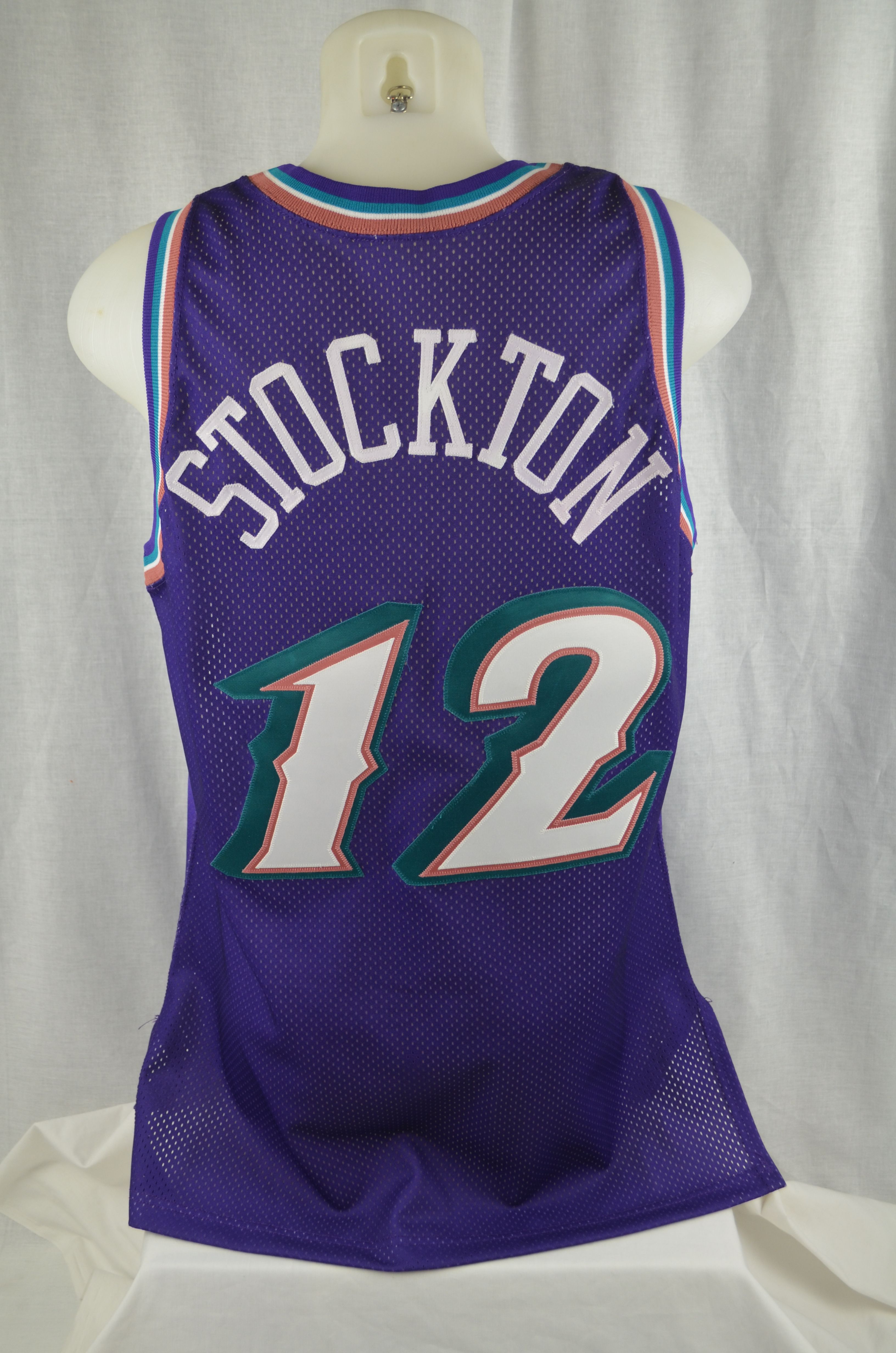 1997-98 John Stockton, Jazz Itm#N3672