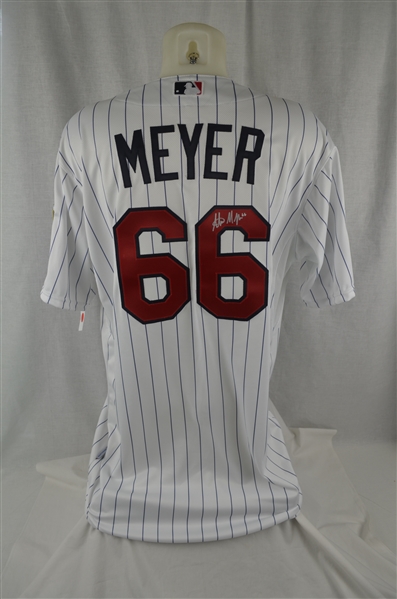 Alex Meyer 2014 Minnesota Twins Professional Model Jersey w/Medium Use 