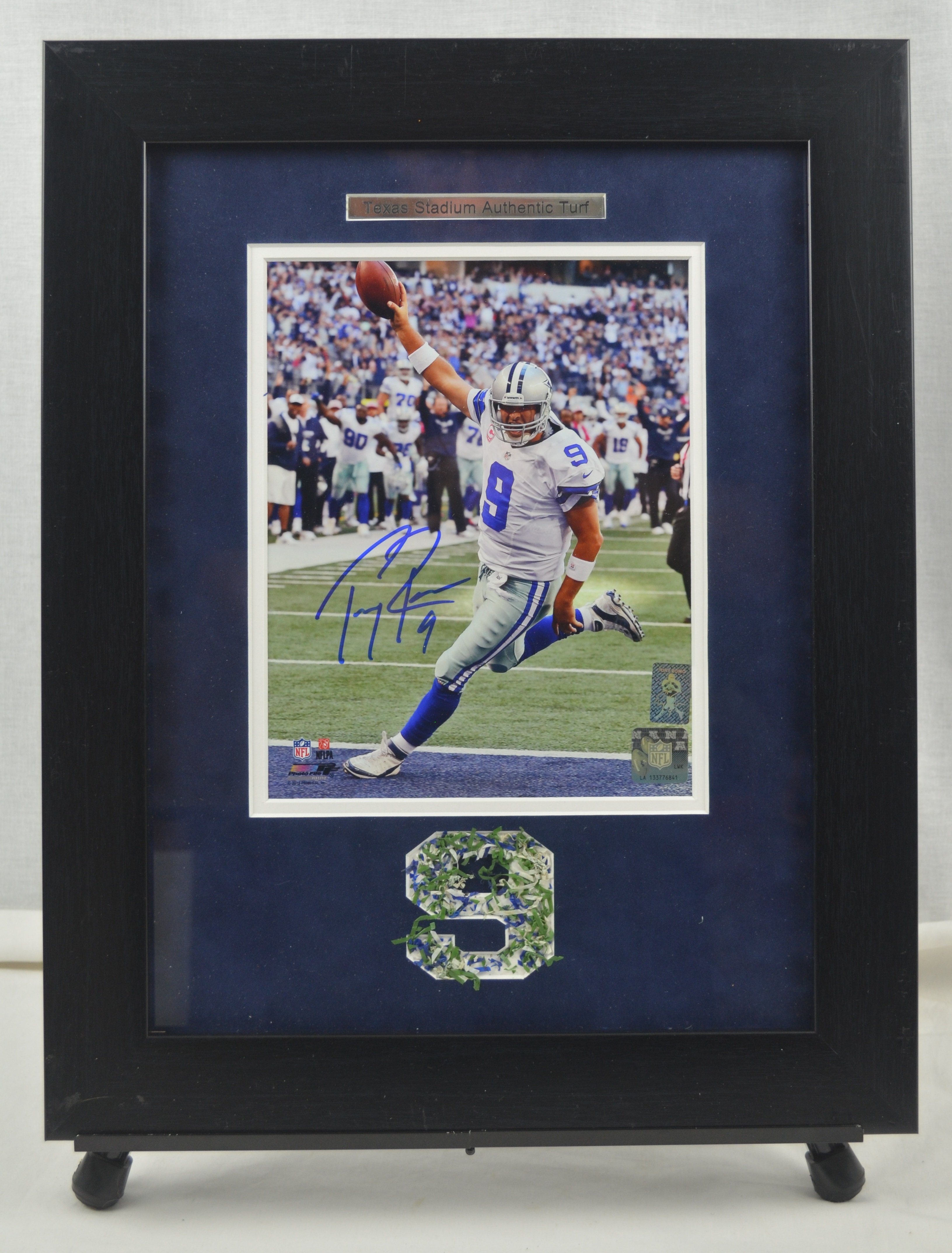 Lot Detail - Tony Romo Autographed & Framed Photo