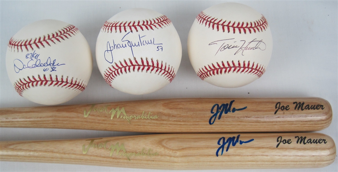 Minnesota Twins Collection of 5 Autographed Baseballs & Mini Bats