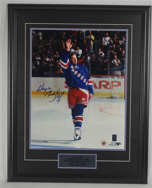 Wayne Gretzky Autographed & Framed Last Game Photo 