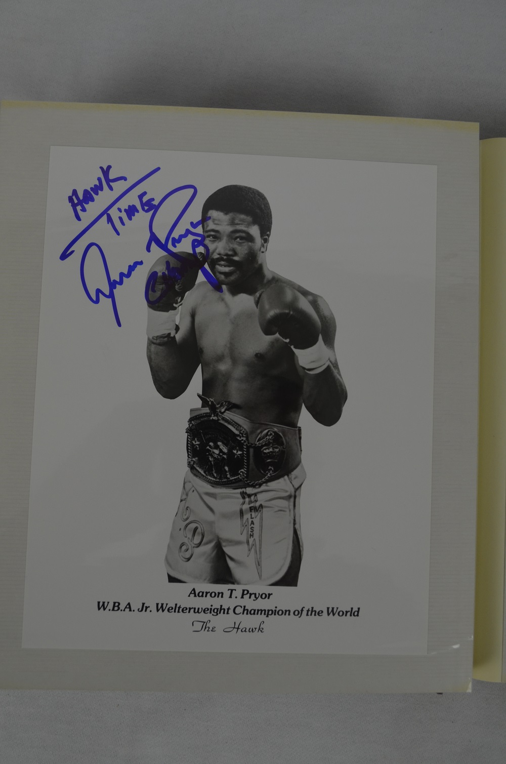 Lot Detail - Boxing Album Of Autographed Photos W/Marvin Hagler