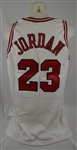 Michael Jordan 1995-96 Chicago Bulls Home White Jersey UDA