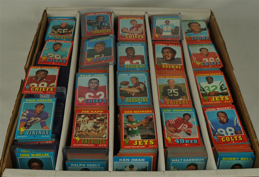 Vintage 1971 Topps Football Card Collection