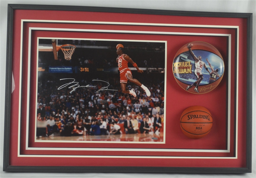 Michael Jordan Autographed Gatorade Slam Dunk Contest Photo Display UDA