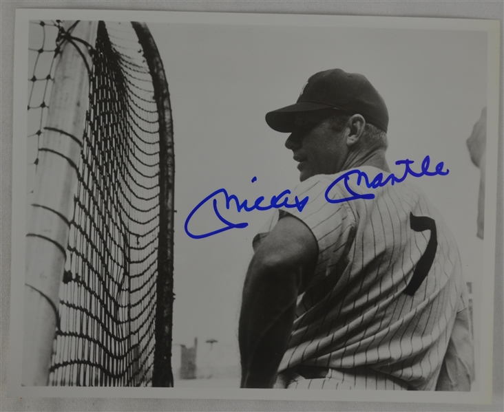 Mickey Mantle Autographed 8x10 Black & White Photo