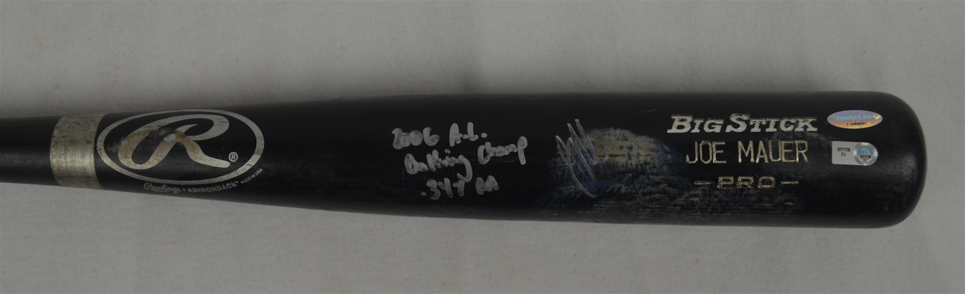 Joe Mauer 2006 Minnesota Twins Professional Model Black Rawlings Bat w/Heavy Use Ironclad & MLB Authentication