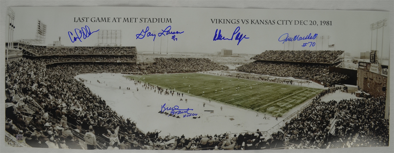 Purple People Eaters Autographed Panoramic Photo w/Bud Grant