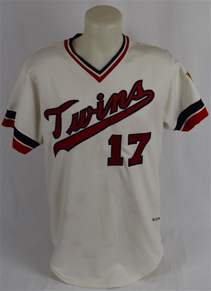 Bill Butler 1975 Minnesota Twins Game Used Jersey w/Dave Miedema LOA
