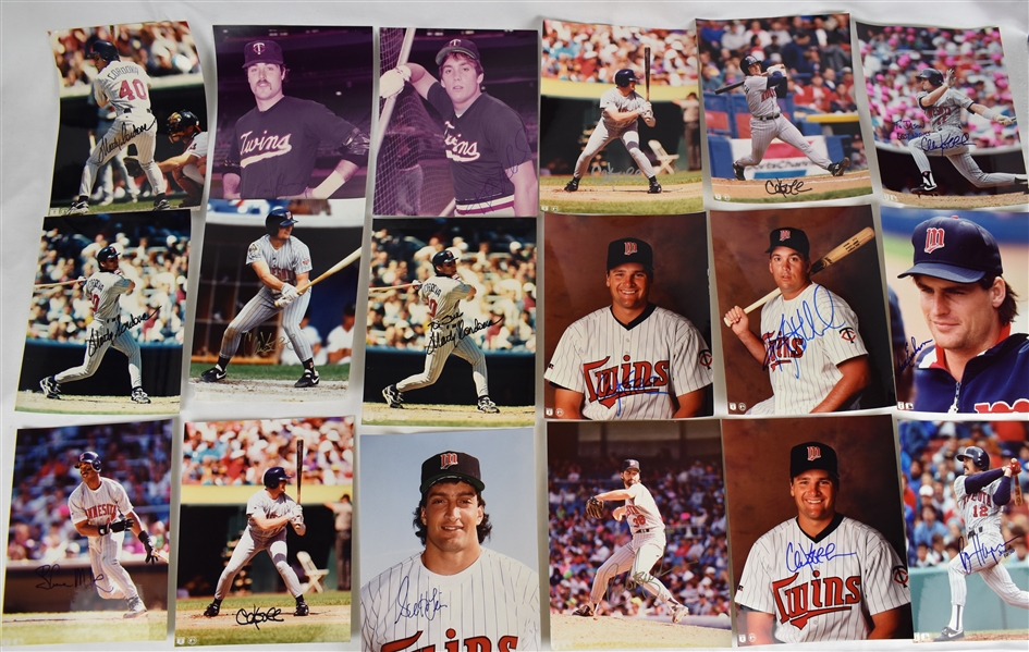 Collection of 29 Minnesota Twins Autographed 8x10 Photos & Magazines