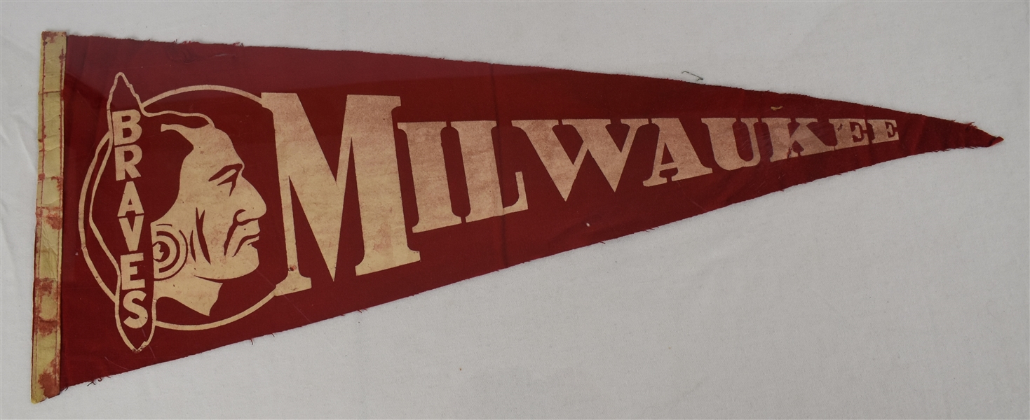 Vintage 1960s Milwaukee Braves Pennant