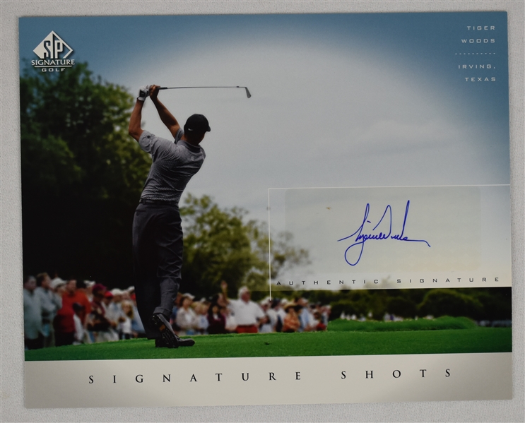 Tiger Woods Autographed 2004 Upper Deck SP Signature Shots Card UDA
