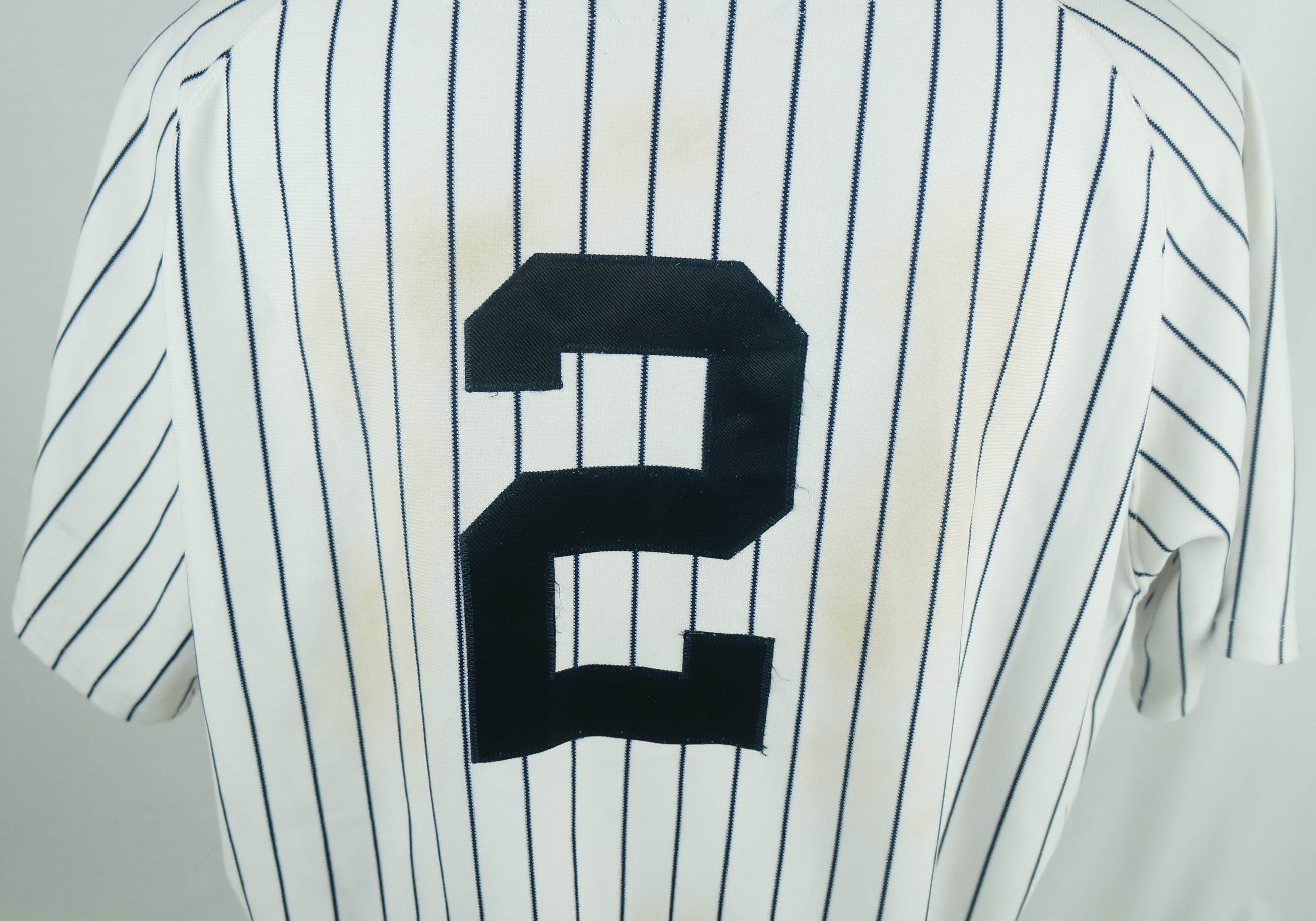 Lot Detail - Derek Jeter 2002 New York Yankees Game Used Jersey w/ Dave  Miedema LOA