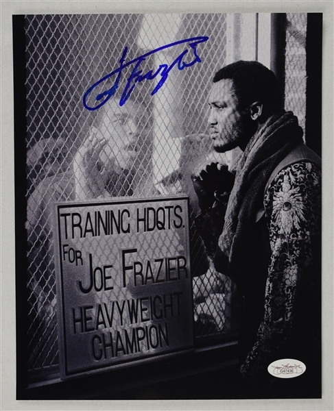 Joe Frazier Autographed 8x10 Photo