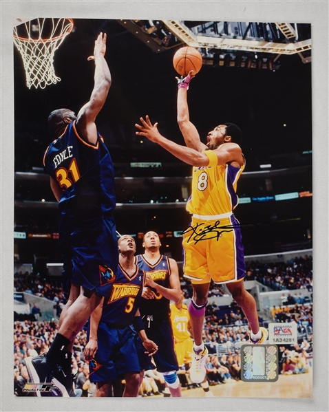 Kobe Bryant Autographed 8x10 Photo PSA/DNA