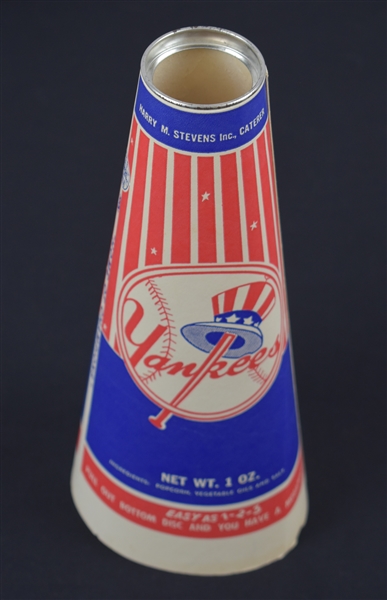 New York Yankees Vintage 1960s Popcorn Megaphone