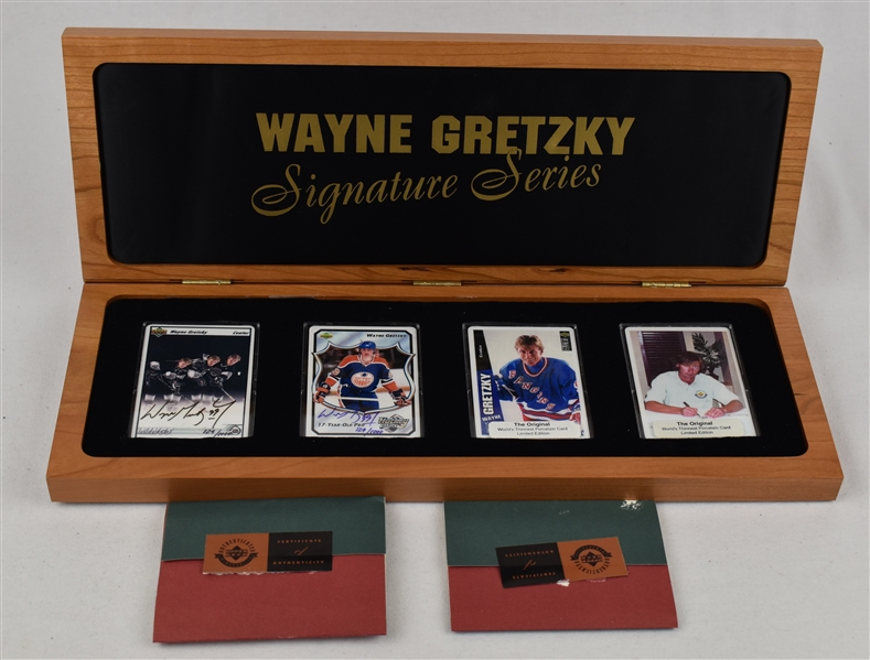 Wayne Gretzky Autographed Signature Series Limited Edition Porcelain Card Set