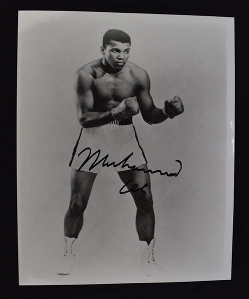 Muhammad Ali Autographed 8x10 Photo