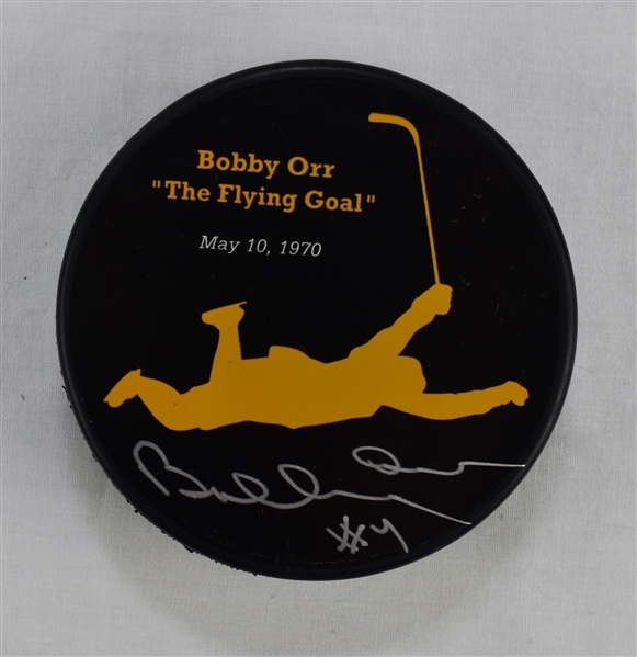 Bobby Orr Autographed Flying Goal Hockey Puck 