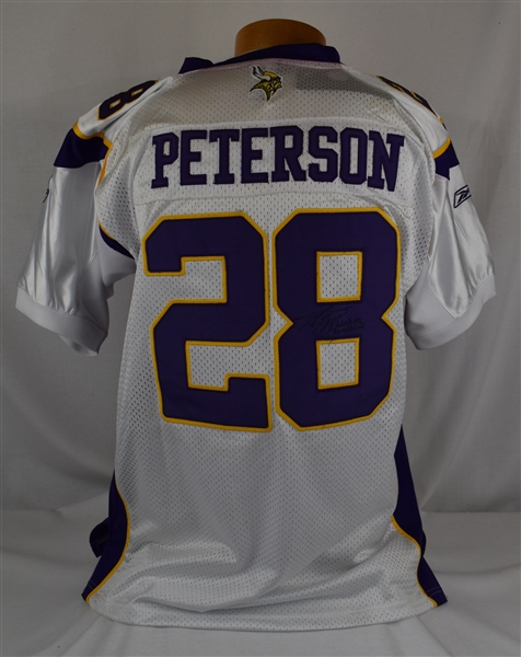 Adrian Peterson Autographed Minnesota Vikings Jersey