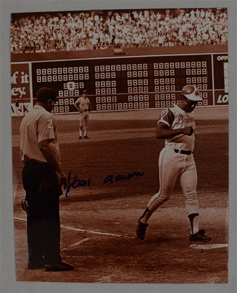 Hank Aaron 700th Career HR Autographed 11x14 Photo