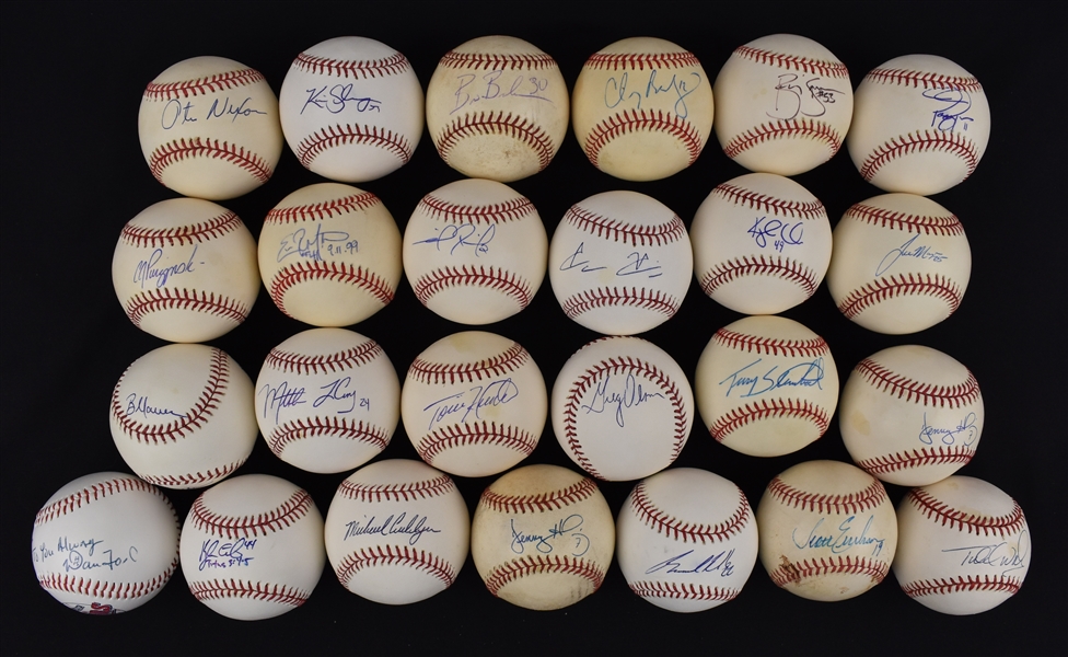 Minnesota Twins Lot of 25 Autographed Baseballs