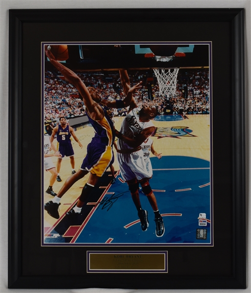 Kobe Bryant LA Lakers NBA Finals Autographed 16x20 Framed Photo PSA/DNA