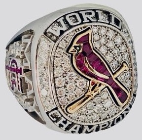 Sold at Auction: ST. LOUIS CARDINALS 2011 CHAMPIONSHIP RING