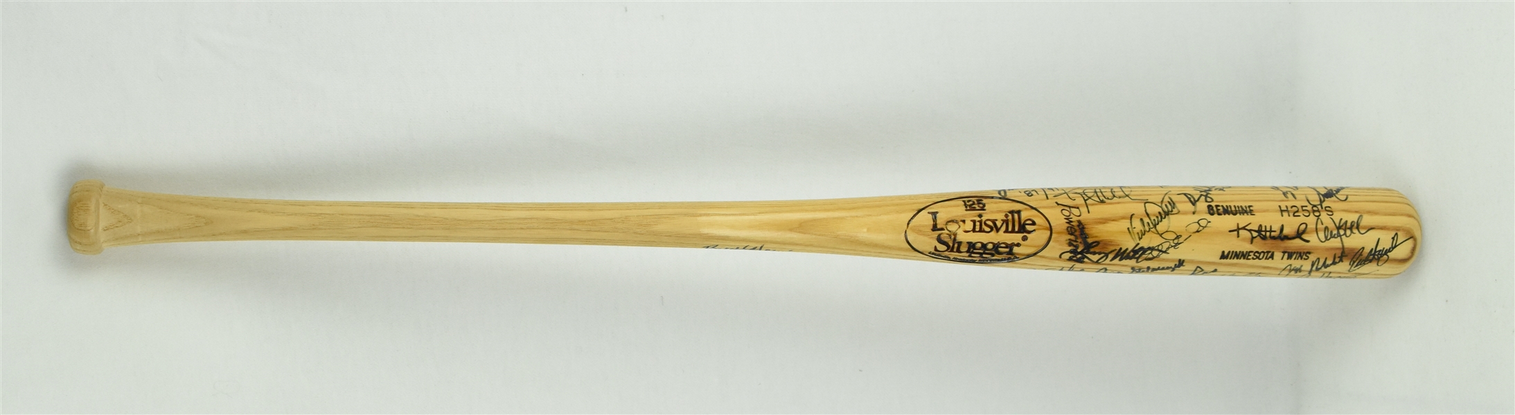 Kent Hrbek 1993 Minnesota Twins Game Issued Team Signed Bat