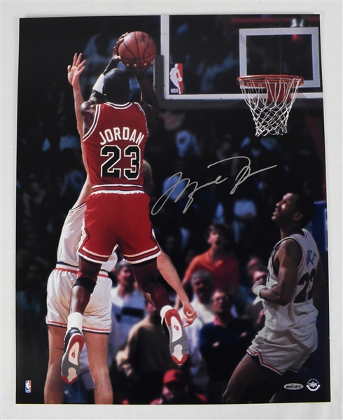 Michael Jordan Autographed 16x20 Photo UDA  