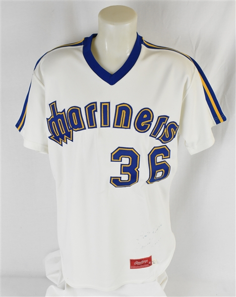 Gaylord Perry 1982 Seattle Mariners Game Used Jersey w/Dave Miedema LOA
