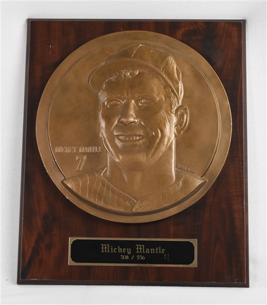 Mickey Mantle 1997 Limited Edition Bronze Patina Monument #308/536 